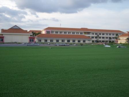 Sân bóng đá cỏ nhân tạo - Trường NKTDTT Nguyễn Thị Định